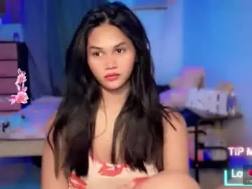 Chaturbate Live Porn of ash_sexdoll