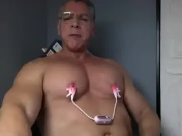 Chaturbate Free Live Porn of bgdkmuscleguy