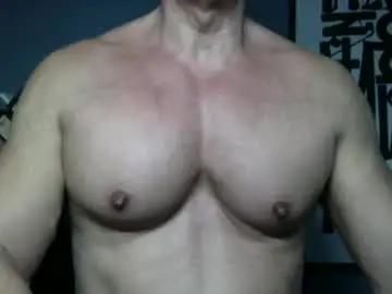 Chaturbate Live Sex Cam of bgdkmuscleguy