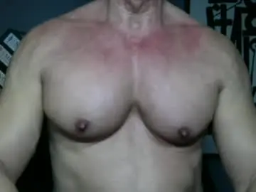 Chaturbate Live Sex Cam of bgdkmuscleguy
