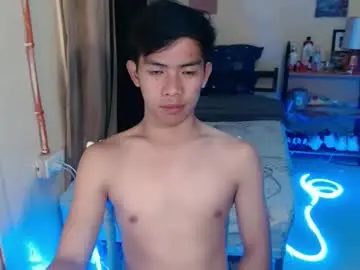 Chaturbate Private Sex Chat of clyde_twinkx