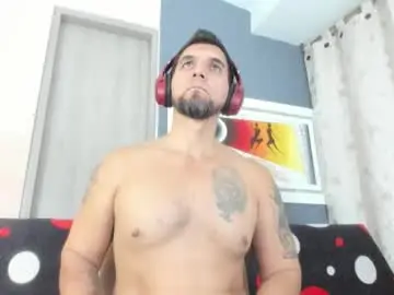 Chaturbate Free Porn Cam of juleslake2