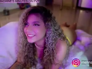 Chaturbate Live Sex Cam of melina_smith1
