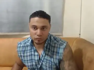 Chaturbate Free Porn Cam of michelle_allen0104