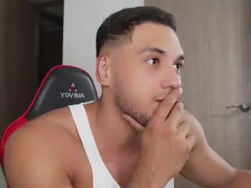 Chaturbate Watch Live Sex Cams of andy_weld