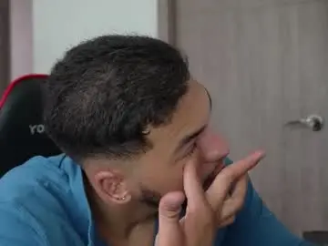 Chaturbate Sex Chat of andy_weld