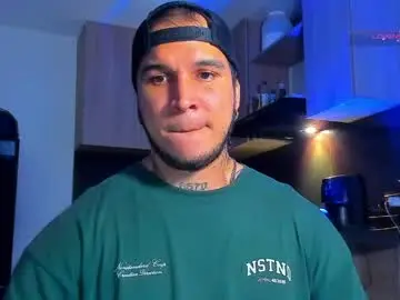 Chaturbate Free Porn Cam of austin_curry