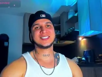 Chaturbate Best live sex cam show of austin_curry