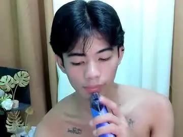 Chaturbate Live Sex Cam of boynextdoor4ux