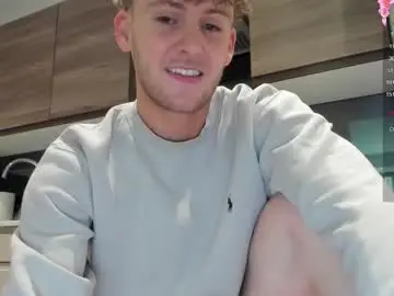 Chaturbate Live Sex Cam of dominantalex182