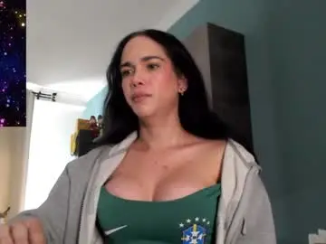 Chaturbate Sex Cam of luara_