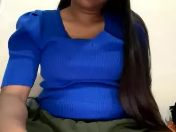 Chaturbate Live Porn of parneetu_642