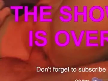 Chaturbate Watch Live Sex Cams of strawberrywithcream18