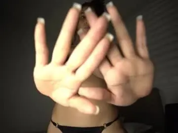 Chaturbate Sex Cam of ales_bloom