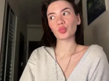 Chaturbate Free Porn Cam of cute_bubbles