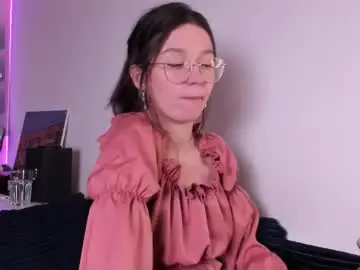 Chaturbate Watch Live Sex Cams of miabeelle