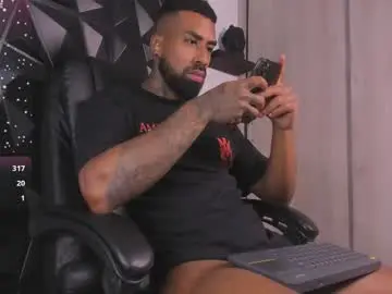 Chaturbate Adult Webcam of ostin_danielss