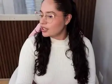 Chaturbate Free Porn Cam of shara_thomas