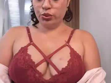 Chaturbate Adult Webcams of shara_thomas