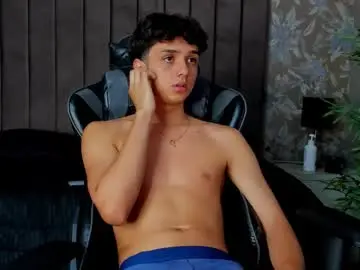 Chaturbate Sex Cam of ethanlowell