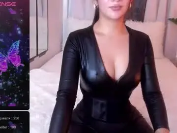 Chaturbate Live Sex Cam of loisewilliams