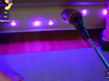 Chaturbate Live Sex Cam of pawg_official