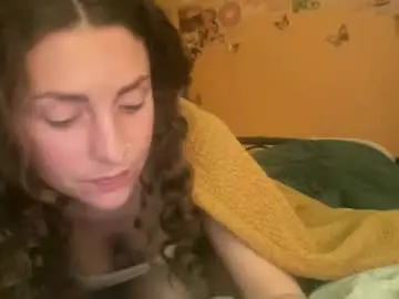 Chaturbate Adult Webcam of rylancurlygirlxoxo