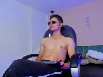 Chaturbate Adult Webcams of susan_and_her_cutie