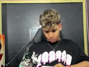 Chaturbate Nude Webcam of timmy_king777