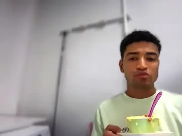 Chaturbate Live Sex of andrewordos_