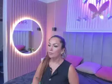 Chaturbate Live Sex of beauty_milf4