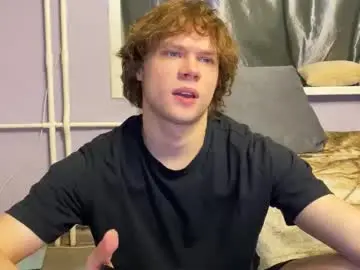 Chaturbate Live Sex Cam of eitanhere