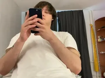 Chaturbate Live Sex Cam of eitanhere
