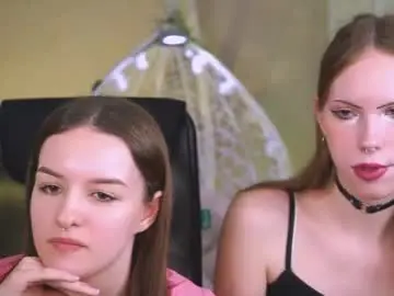 Chaturbate Live Sex Cam of kelliebanshe