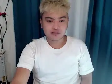 Chaturbate Sex Cam of xxhotloyd_cummerx