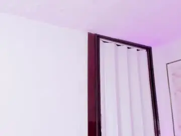 Chaturbate Sex Cam of gennesis_love