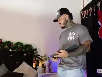 Chaturbate Live Sex Cam of john_and_louis