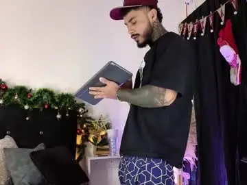 Chaturbate Watch Live Sex Cams of john_and_louis