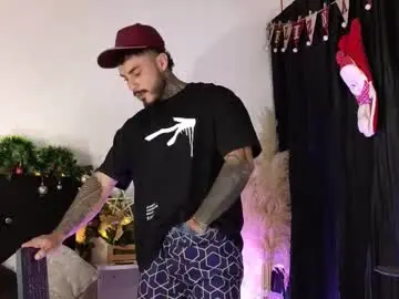 Chaturbate Live Sex Cam of john_and_louis