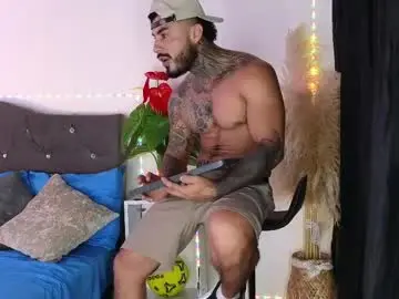 Chaturbate Nude Webcam of john_and_louis