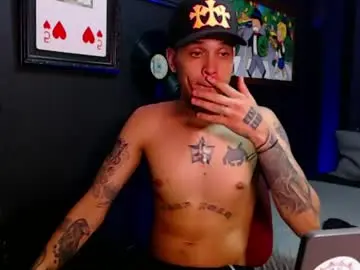 Chaturbate Live Sex of lilray99