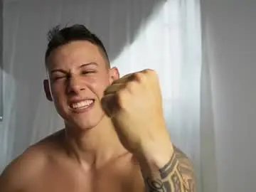 Chaturbate Free Live Porn of muscle_king_cum