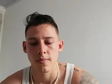 Chaturbate Free Porn Cam of muscle_king_cum