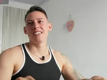 Chaturbate Best live sex cam show of muscle_king_cum