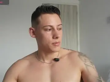 Chaturbate Live Sex Cam of muscle_king_cum