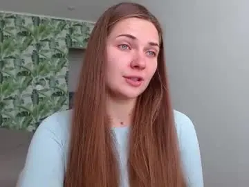 Chaturbate Live Sex Cam of oliviashiny