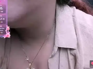 Chaturbate Best live sex cam show of carolinasweet33