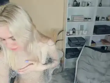 Chaturbate Sex Cam of myviolet_rush