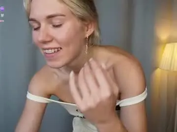 Chaturbate Free Live Porn of myviolet_rush