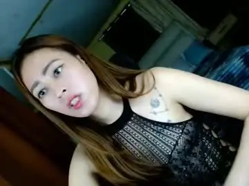 Chaturbate Live Sex Cam of perfect_suckerqueen69